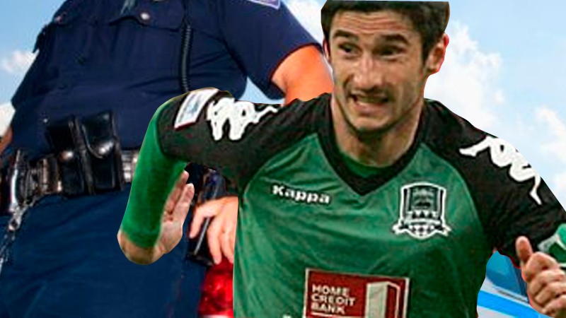 Vylúčeného futbalistu Krasnodaru Spartaka Gognieva zmlátil policajt